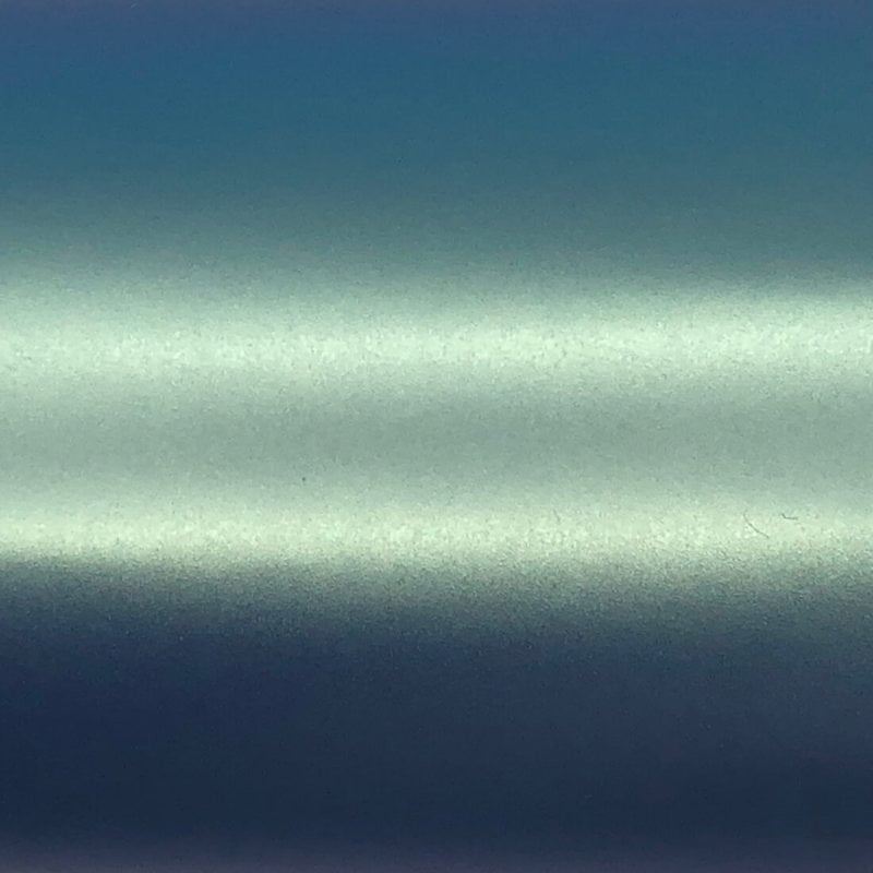 iPhone 16 Plus Color-shift ''Green Blue'' Matte Skin
